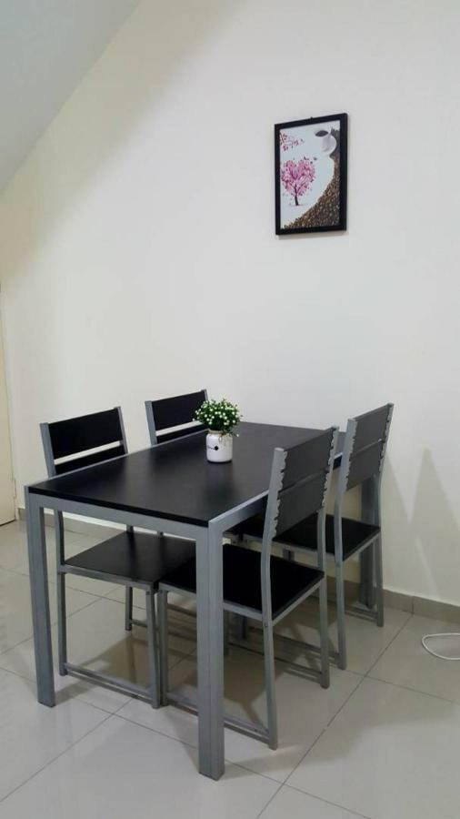 Ipoh Easteden Homestay Buitenkant foto