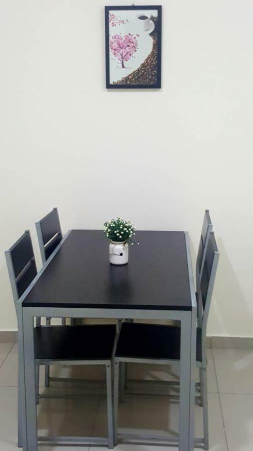 Ipoh Easteden Homestay Buitenkant foto