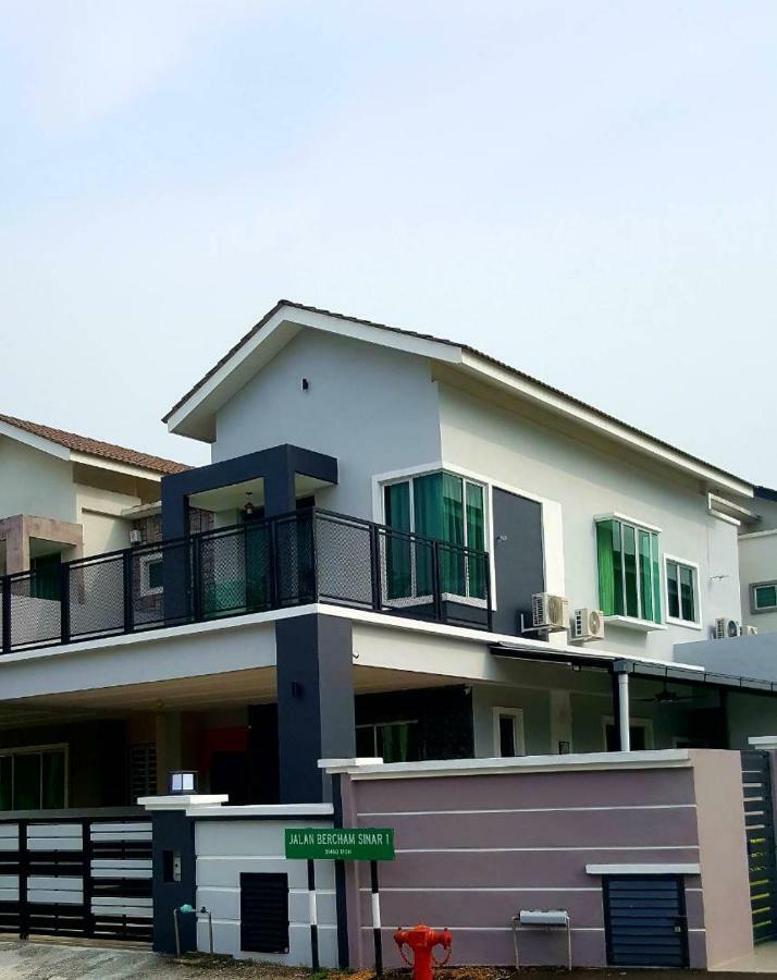 Ipoh Easteden Homestay Buitenkant foto