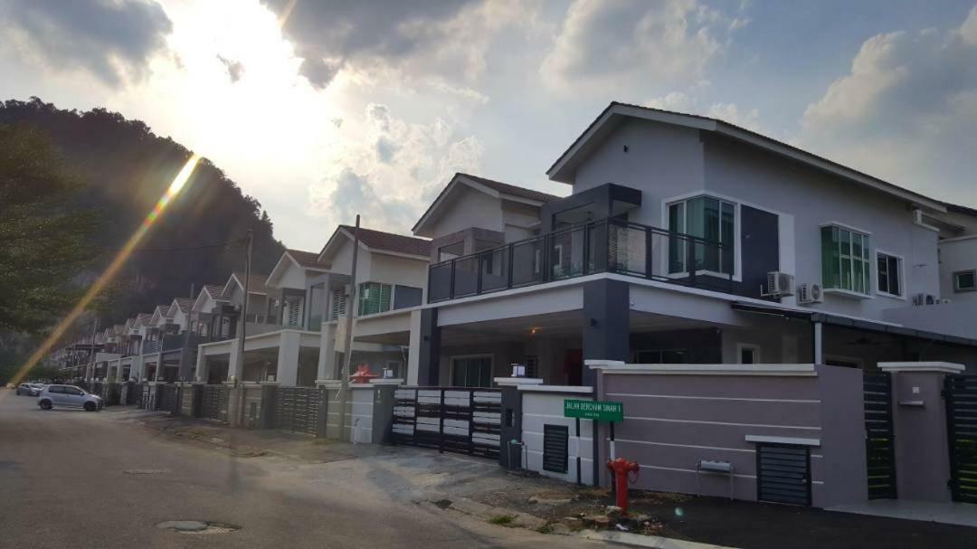 Ipoh Easteden Homestay Buitenkant foto